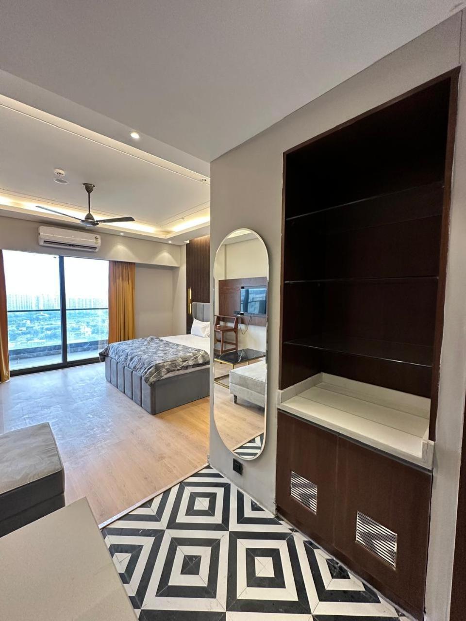 Urban Abodes Aparthotel Ghaziabad Luaran gambar
