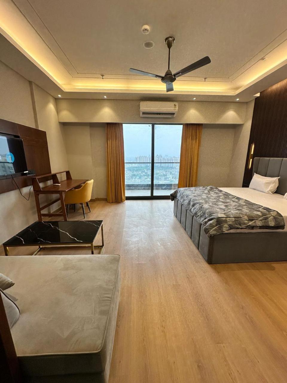Urban Abodes Aparthotel Ghaziabad Luaran gambar